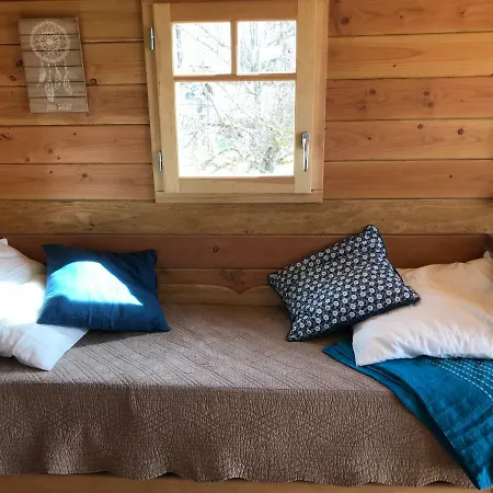 La Roulotte Au Fond Du Pre Guest house 3*